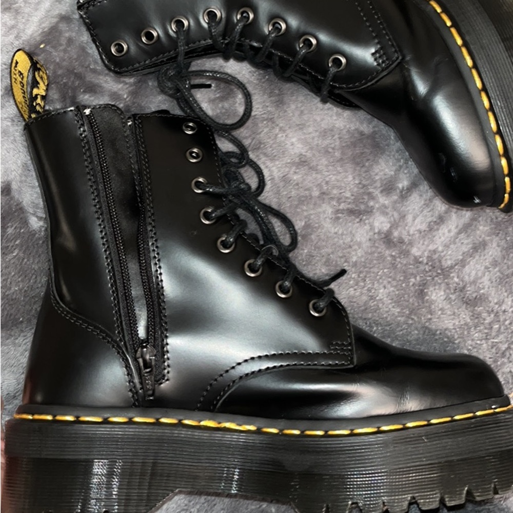 Jadon Doc Martens